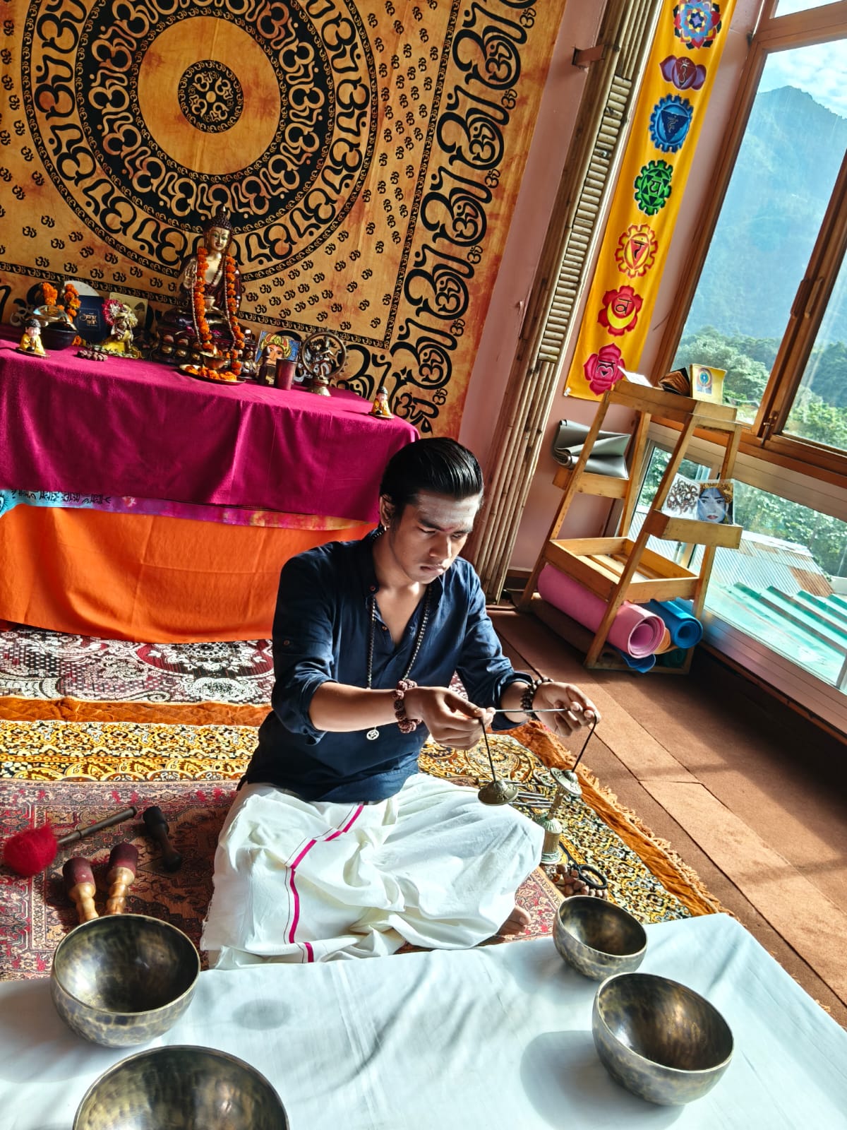 Tuning the singing bowls